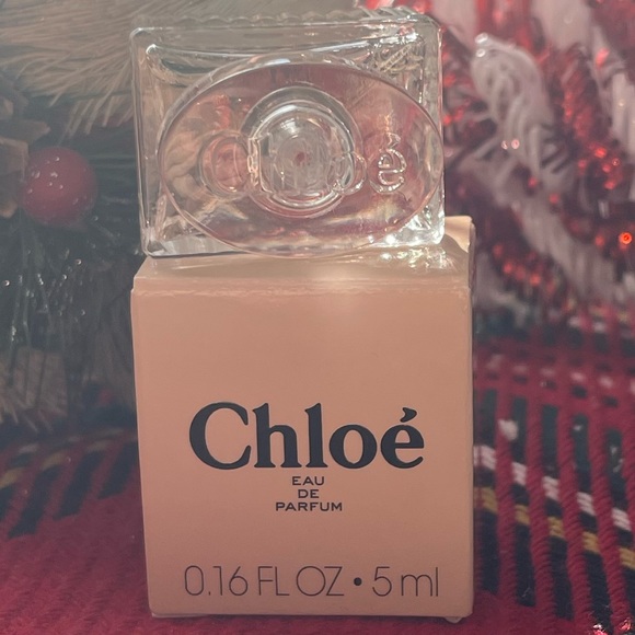 Chloe by Chloe - Picture 2 of 3